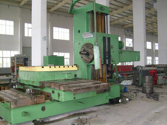 �����M�����������������M���r��